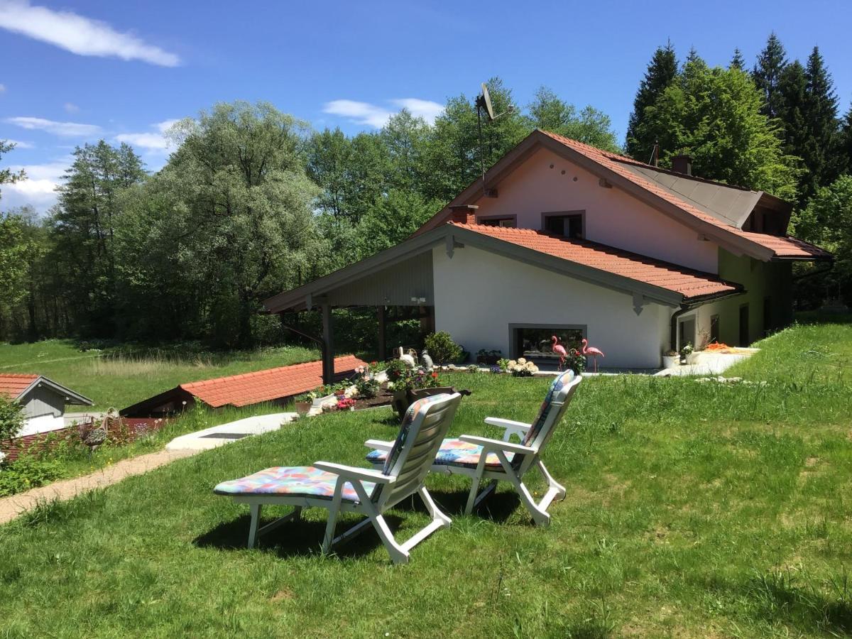 Апартаменты Haus Manuela Фельден-ам-Вёртер-Зе Экстерьер фото